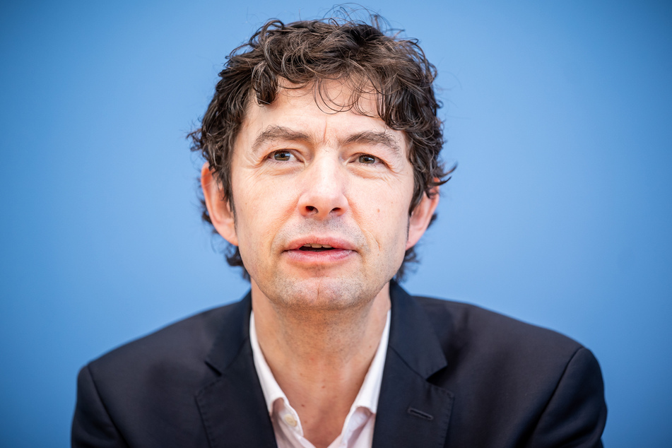 Prof. Dr. Christian Drosten (49), Direktor Institut für Virologie, Charité Berlin.