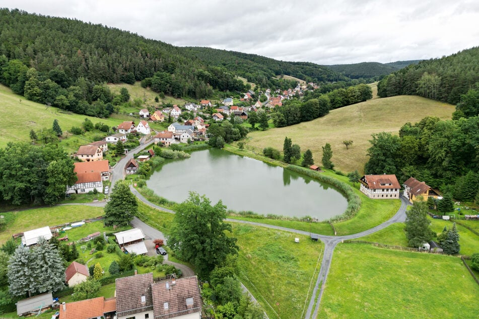 Der Ort Langendambach ist tagsüber über Stunden von der Außenwelt abgeschnitten.