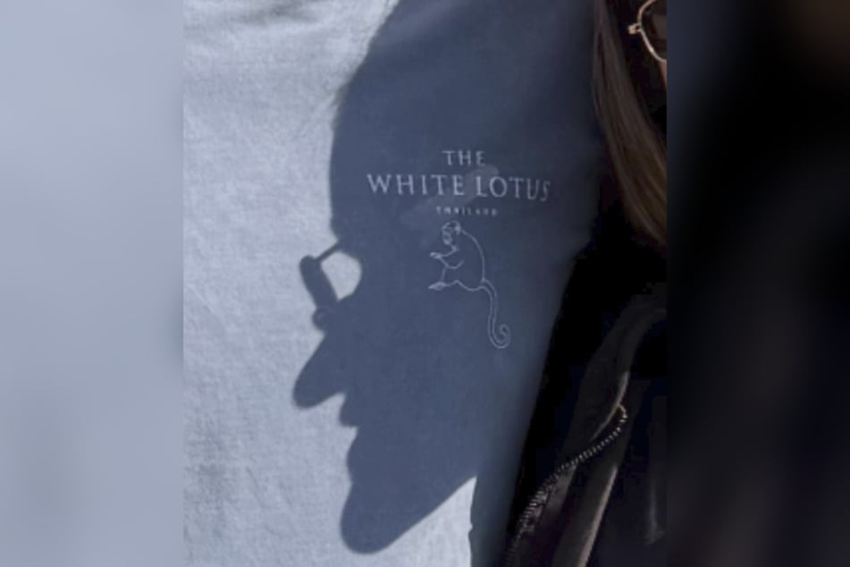 ... der Schatten der Frau wirkte wie eine fremde, mysteriöse Person.