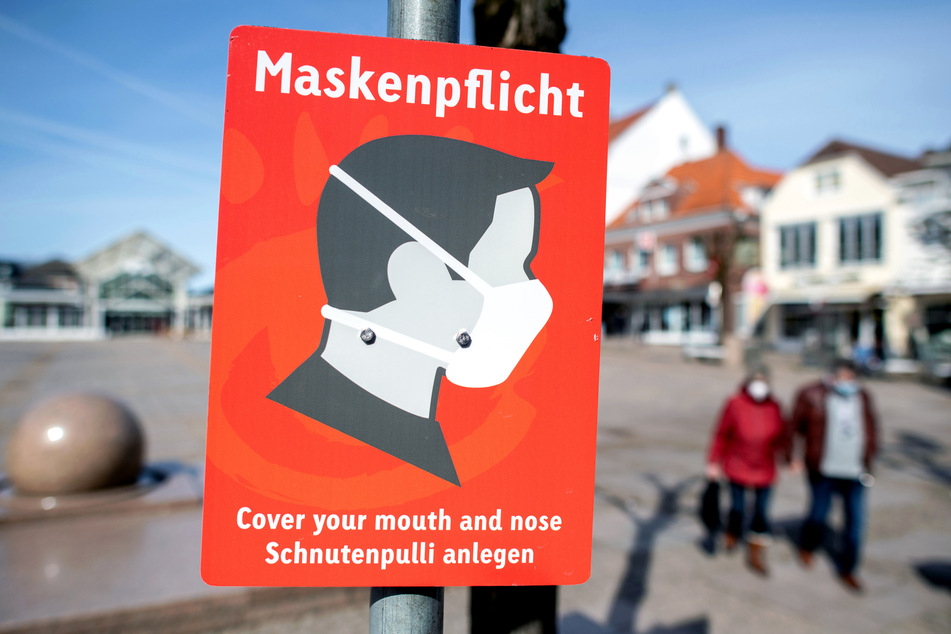 Die Maskenpflicht soll optional zum Herbst zurückkommen. Auch neue Impfstoffe werden beschafft.