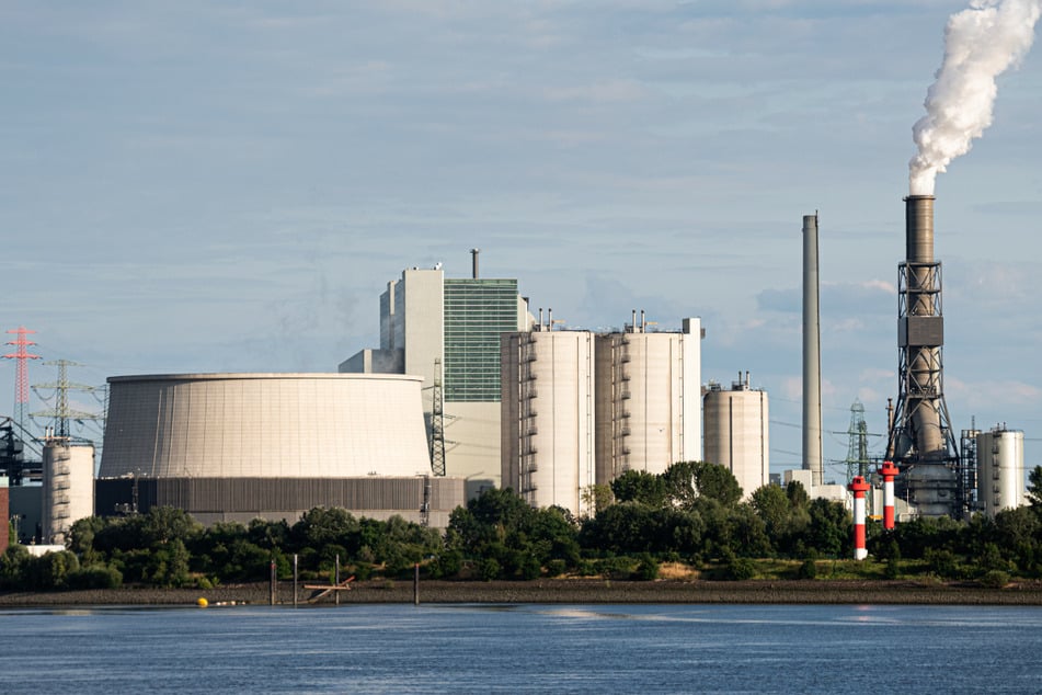 Lange war das inzwischen stillgelegte Kohlekraftwerk Moorburg eine der größten CO2-Schleudern Hamburgs. (Archivbild)