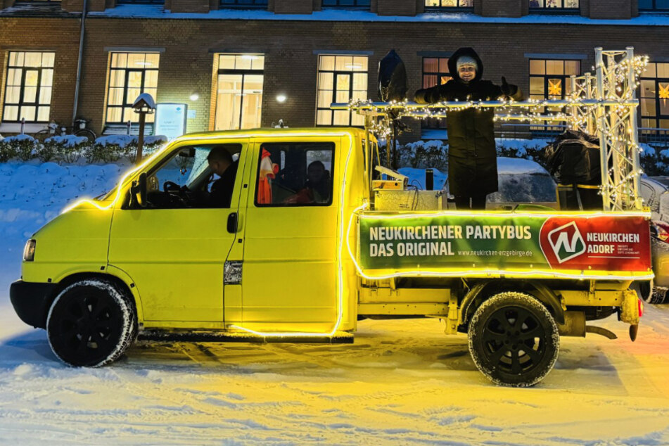 Erzgebirge: "Weihnachtsmobil" ist wieder auf Tour