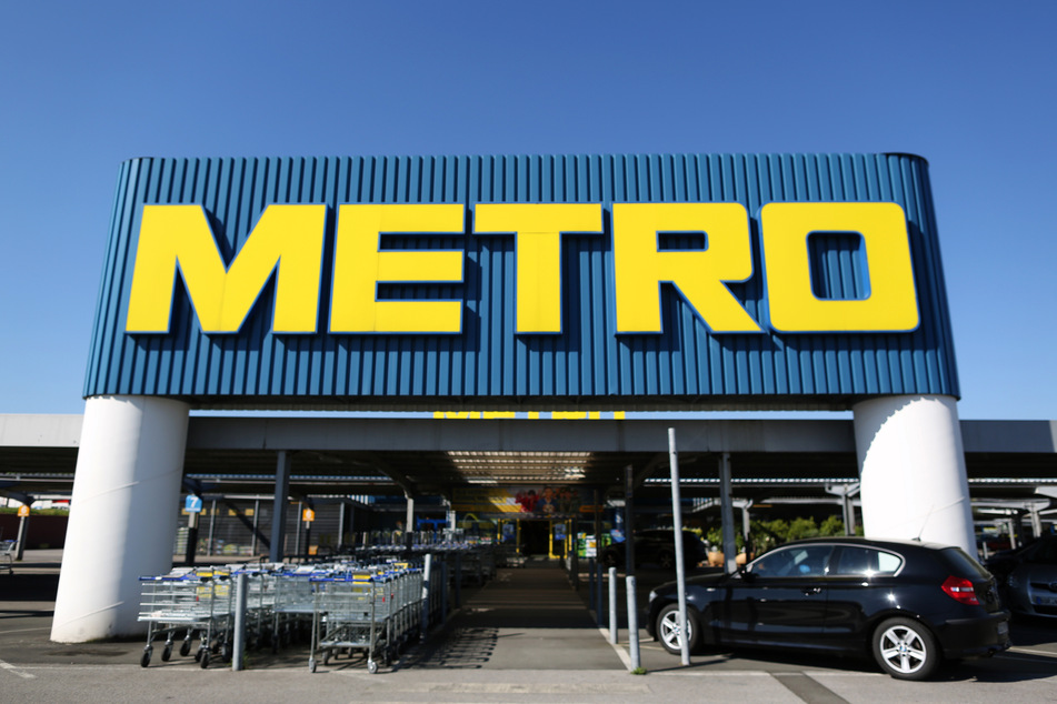 Auch an dem Großhändler Metro geht die Corona-Krise nicht spurlos vorbei.