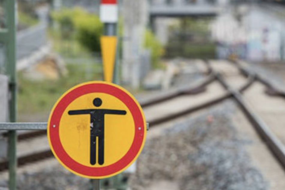 Der Zugverkehr stand für 20 Minuten still. (Symbolfoto)