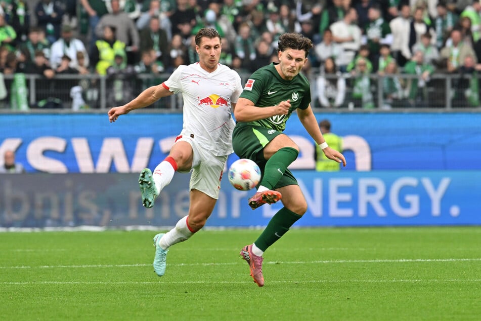 Willi Orban (33, l.) gegen Jonas Wind (27): Dieses Duell wird es Sonntag auch wieder geben.