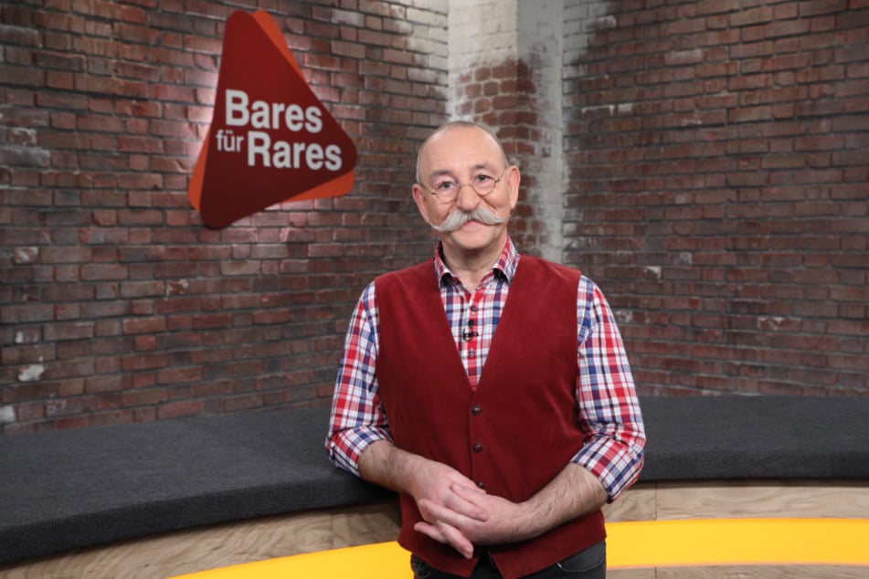 Um die ZDF-Show "Bares für Rares" halten sich seit einigen Wochen fiese Betrugsfälle.
