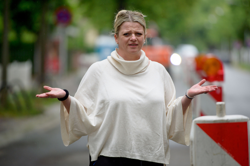 "Hier blickt keiner mehr durch": Linken-Stadträtin Susanne Schaper (42) vor einer der vielen Chemnitzer Baustellen.