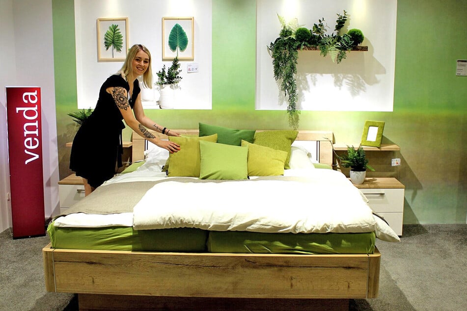 Wer schlau ist, geht am Sonntag (29.3.) zu XXXLutz