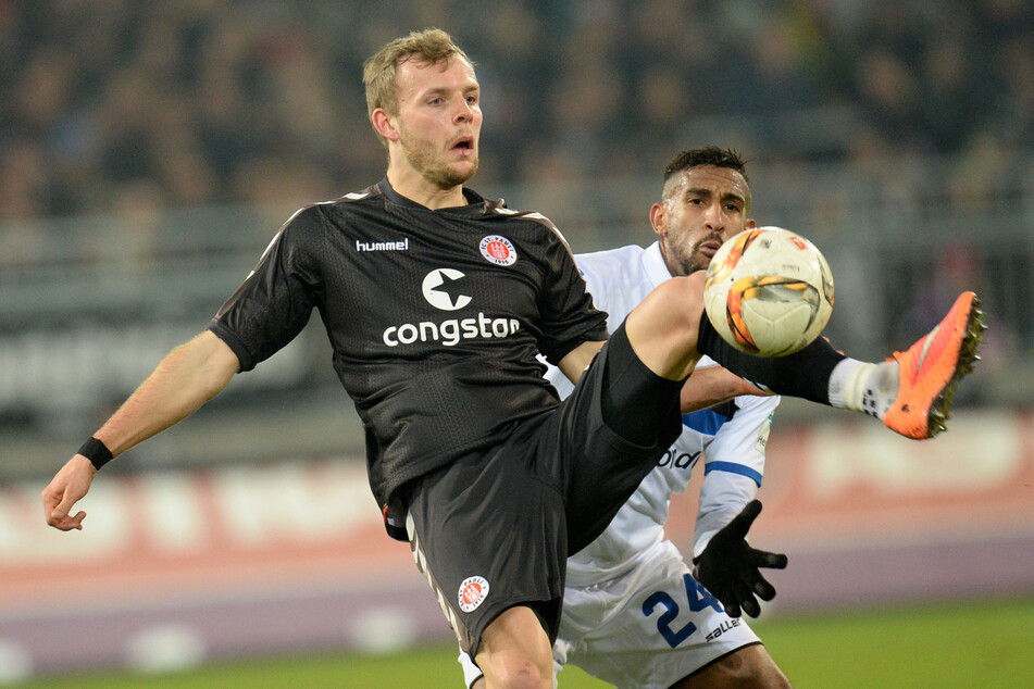 Die meisten seiner Karriere-Einsätze absolvierte Thy für den FC St. Pauli.