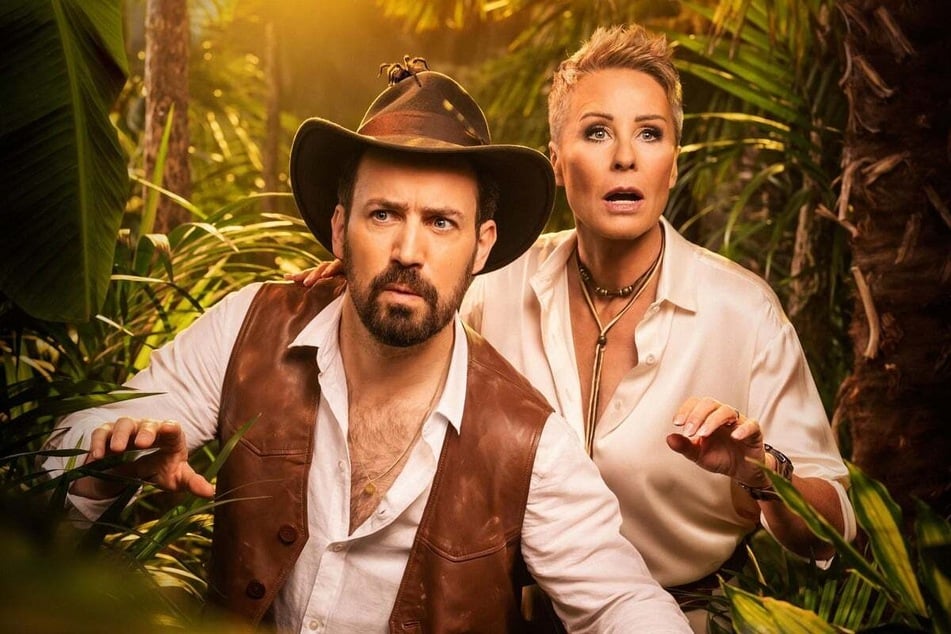 Auch die 20. Jubiläumsstaffel von "Ich bin ein Star - Holt mich hier raus!" wird wieder von Jan Köppen (41) und Sonja Zietlow (56) moderiert.