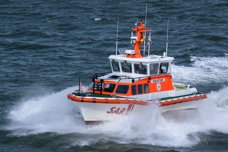 Gefahr auf Nord- und Ostsee: So oft rücken die Seenotretter aus!