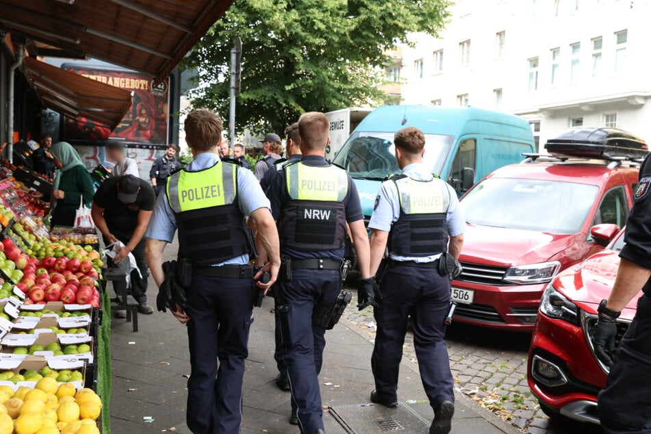 Einem Häftling ist am Montagmorgen die Flucht aus dem Amtsgericht in Düsseldorf gelungen.