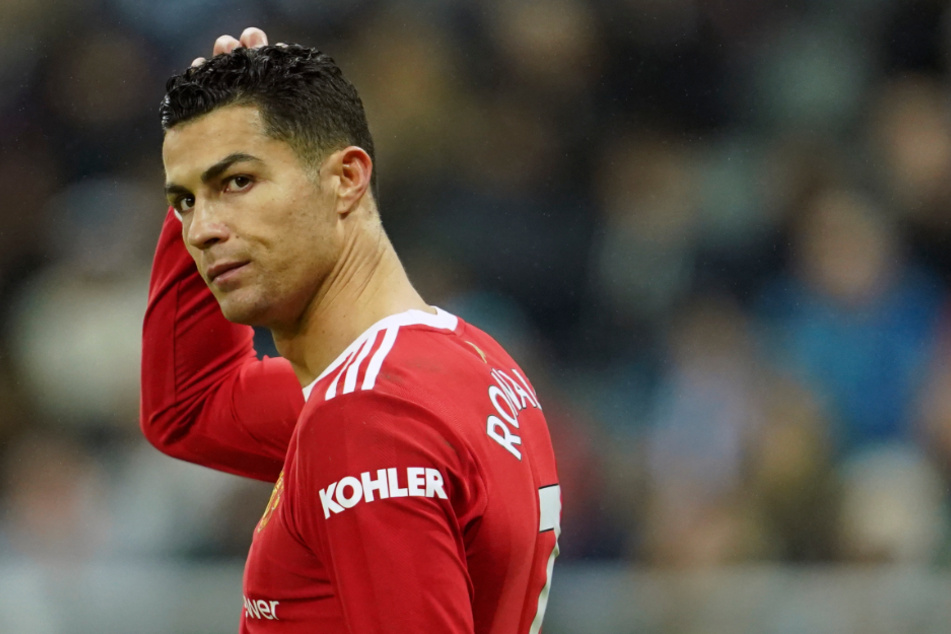 Cristiano Ronaldo (37) will Manchester United wohl schnellstmöglich verlassen, um in der Königsklasse zu spielen.