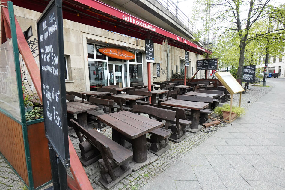 Ein Lokal in der Georgenstraße ist verschlossen.