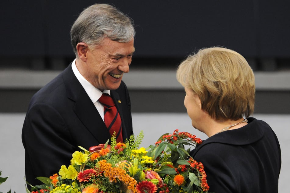 Angela Merkel (70, CDU) gratulierte am 23. Mai 2009 im Reichstag Horst Köhler zu dessen Wiederwahl als Bundespräsident.