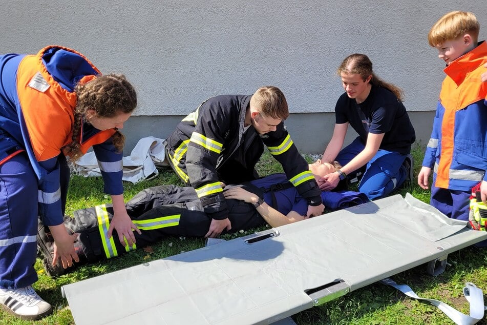 Auch Rettungsmaßnahmen wurden geübt.