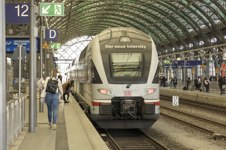 Die Intercity-Züge zwischen Dresden und Berlin werden ab April aufgrund einer Groß-Baustelle entfallen.