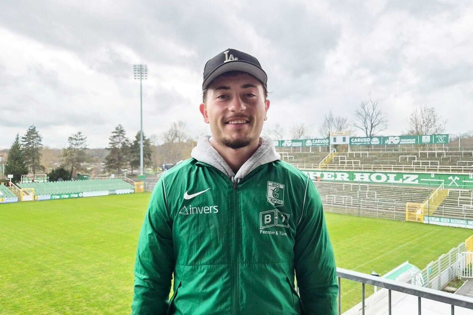 Aliji im Alfred-Kunze-Sportpark: hier muss er am Mittwoch zuschauen, wenn die BSG gegen Preussen spielt.