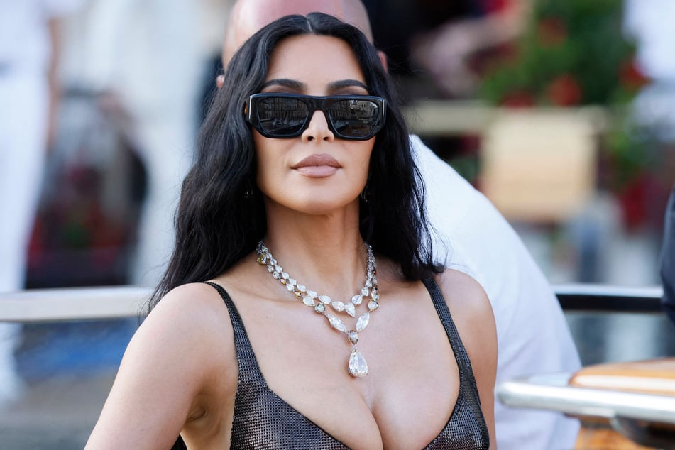 Kim Kardashian has gone viral after admitting she doesn't "believe" in giving kids homework, arguing that the work should be done during the schoool day.