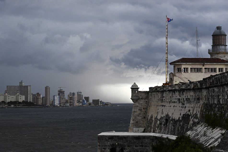 Trump admin. sends Cuba first installment of $100 million aid package after causing economic crisis
