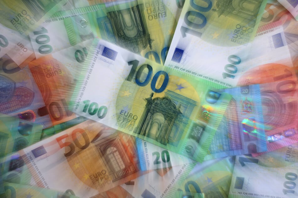 Der deutsche Staat kann angesichts schwächerer Konjunkturaussichten wegen des Iran-Kriegs in den kommenden Jahren mit weniger Steuereinnahmen rechnen. (Symbolbild)