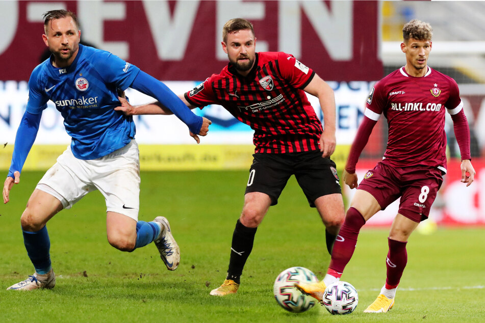 Rostocks Torjäger John Verhoek (32, l.), Ingolstadts Spielgestalter Marc Stendera (25, M.) und Dynamos Kunstschütze Heinz Mörschel (23) wollen allesamt in die 2. Bundesliga aufsteigen.