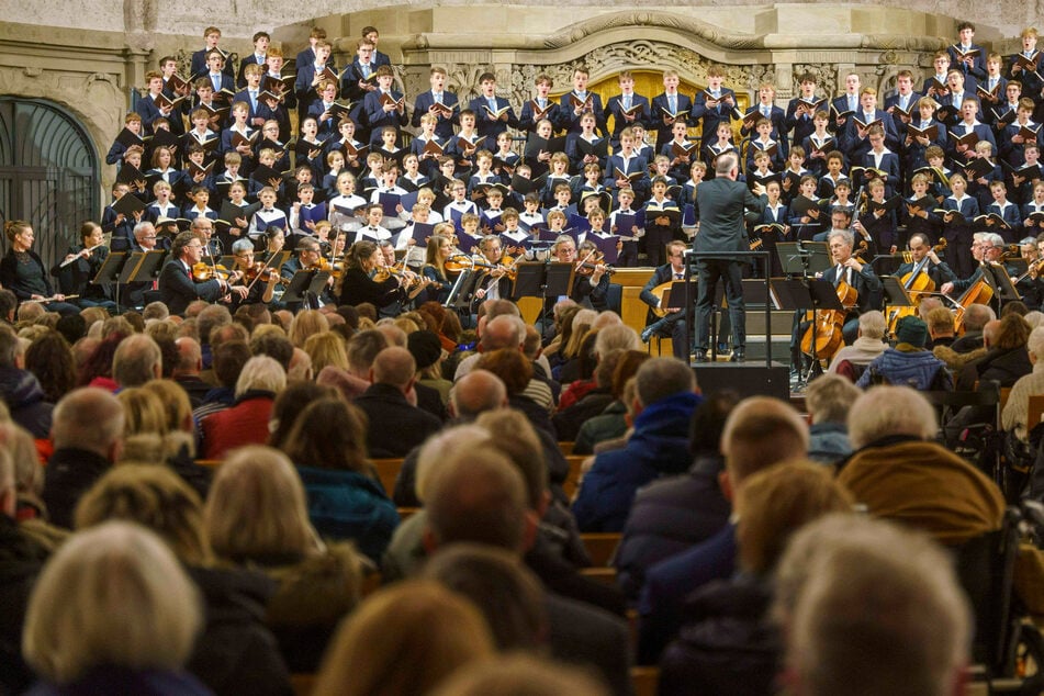 Dresden: Mit Mauersberger und Bach: Gedenkkonzert des Kreuzchores