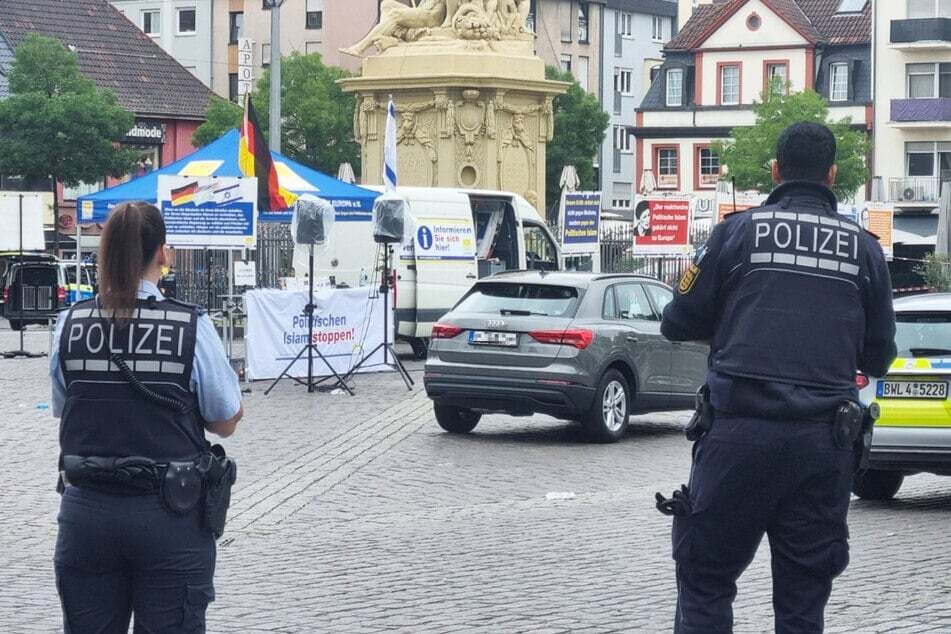 Messerattacke: Messerattacke in Mannheim: Angegriffener Polizist gestorben