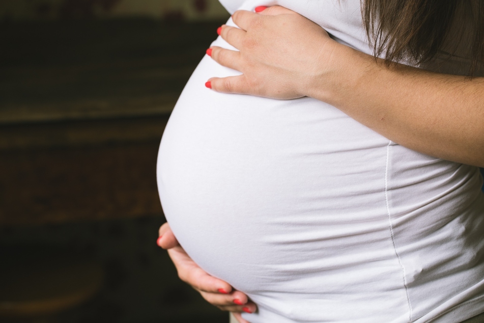 Auf dem Weg zur Entbindung: Hochschwangere steckt wegen Bauernprotest im Stau fest