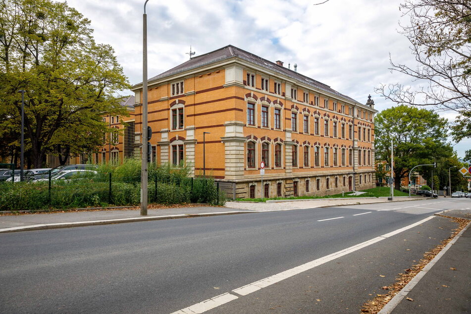 Das Gymnasium Plauen wurde komplett saniert und erweitert.