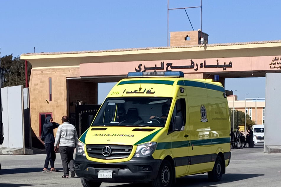 Nahost-Konflikt: Grenze zwischen Ägypten und Gaza wieder offen