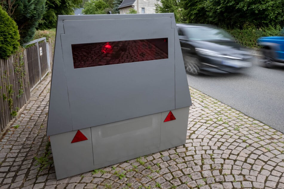 In dieser sächsischen Stadt steht seit heute ein Superblitzer