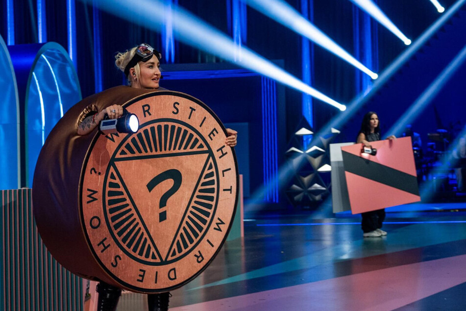 Mit den Gewinnstufen-Münzen zur eigenen Show: Sängerin Sarah Connor (43) zog ihren Mit-Kandidaten davon und sicherte sich im Finale die Staffel-Finalshow.