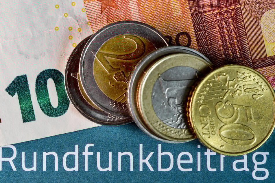 Der Rundfunkbeitrag liegt bei monatlich 18,36 Euro.