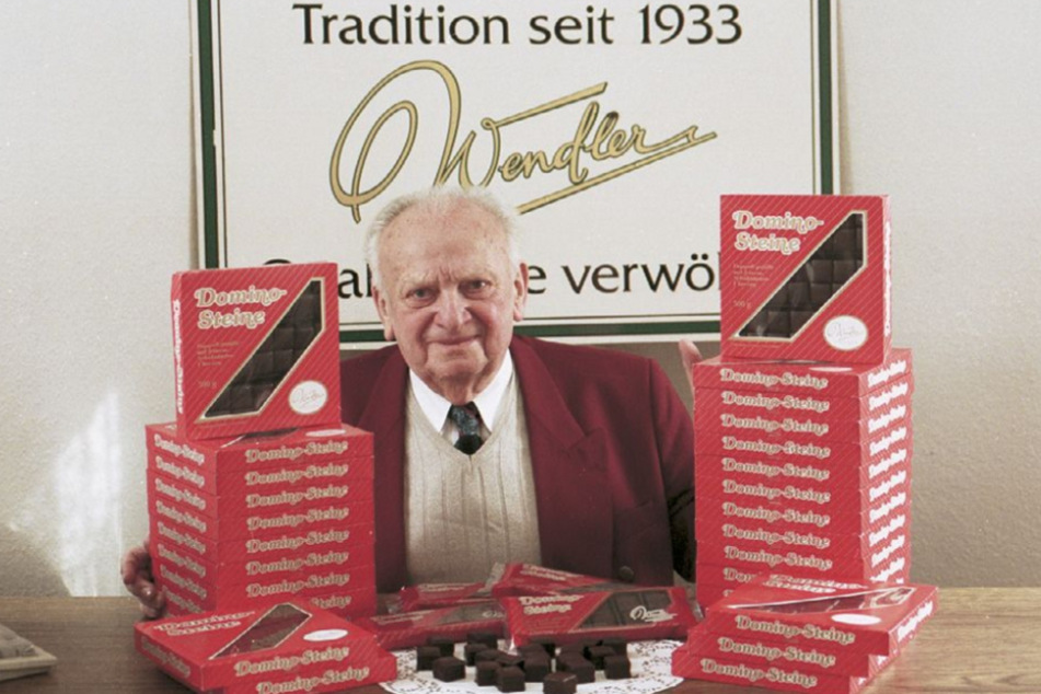 Der Dresdner Herbert Wendler (1912-1998) erfand 1936 die Domino-Steine.