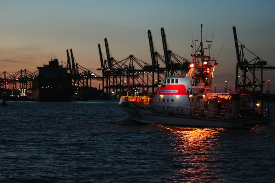 Der Seenotrettungskreuzer "Hermann Rudolf Meyer" eilte zur Unfallstelle. (Symbolfoto)