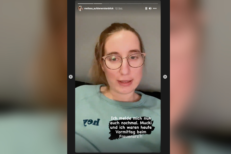 Melissa (28) nutzt die Zeit ohne Philipp zum Arztbesuch.