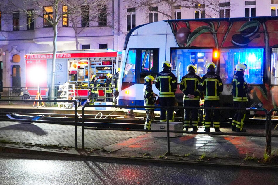 Tödlicher Unfall im Leipziger Osten: 71-Jährige stirbt nach Unfall mit Straßenbahn