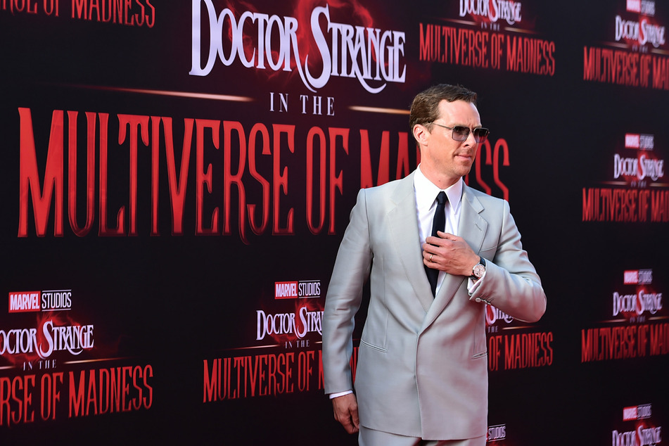 Nach Einschätzung von Benedict Cumberbatch (45) verändern sich auch die Frauenrollen in Filmen nach und nach.