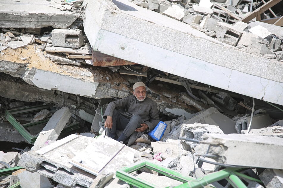 Schon Ende März führte das israelische Militär eine zweiwöchige "Operation" in Gaza-Stadt durch. Zahlreiche Gebäude wurde dabei zerstört. (Archivbild)