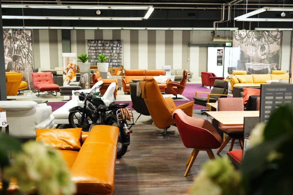 Wer es zu Hause gemütlich mag, findet bei Multipolster die passenden Möbel.