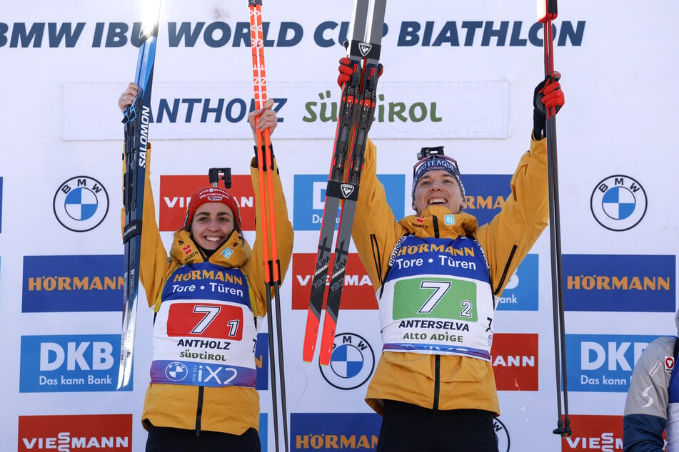 Vanessa Voigt (27) und Justus Strelow (27) holten ihren ersten Weltcup-Sieg zusammen in der Single-Mixed-Staffel.