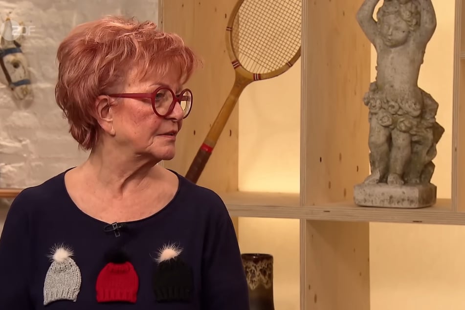 Heidi Wiesejahn (76) aus Ratingen möchte bei "Bares für Rares" ein kostbares Schmuckstück verkaufen.