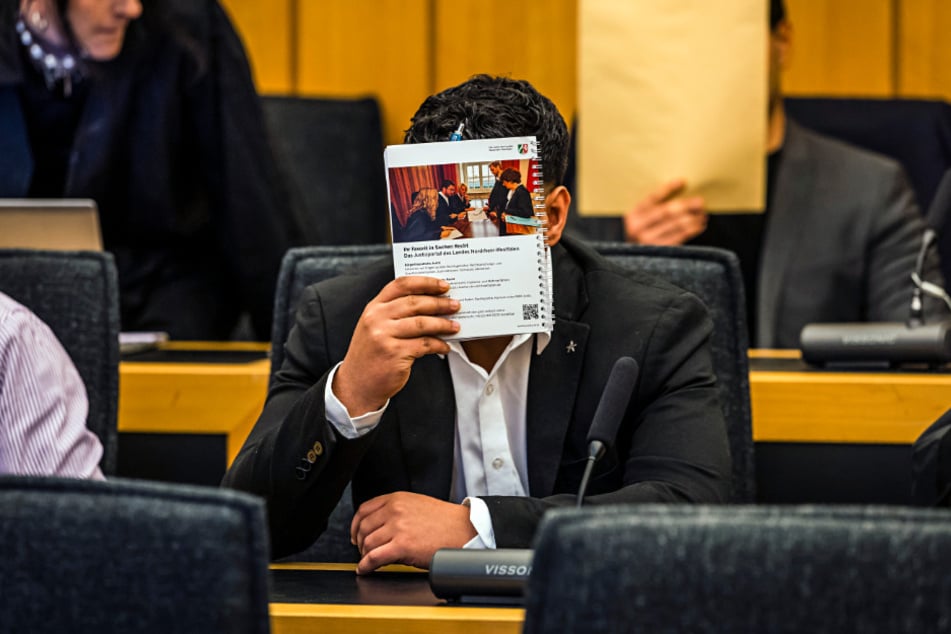 Welches Strafmaß fällt der deutsche Staat im September gegen die sechs Angeklagten?