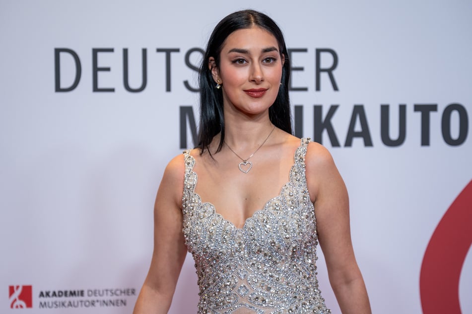 Als Musikerin zeigt sich Elif (33) immer professionell, doch den Verlust ihrer Mutter hat sie bis heute nicht verarbeitet.