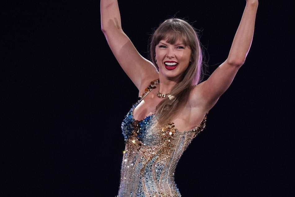 Taylor Swift expressed her gratitude to her touring crew with some massive bonuses after bringing the curtain down on her record-breaking Eras Tour.