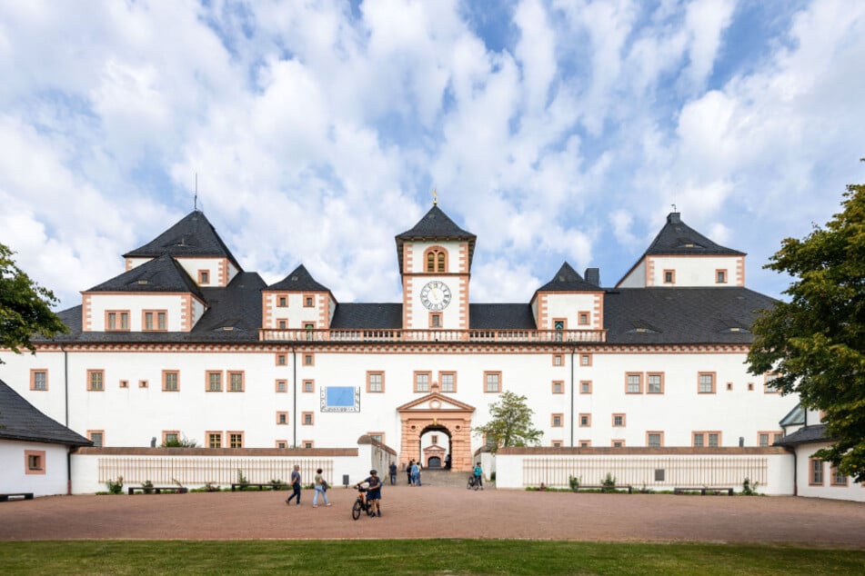 Schloss Augustusburg wird im Juni Kulisse des Fantasy-Festivals "Annotopia".