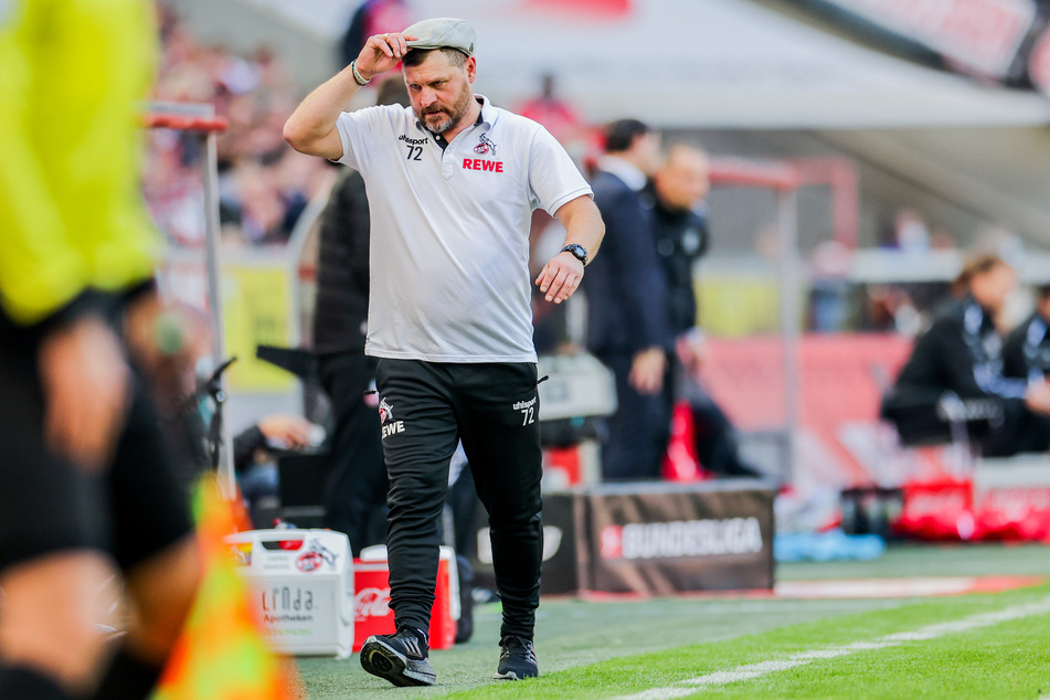 FC-Trainer Steffen Baumgart (49) wird mit dem Ausgang des Spiels gegen Leverkusen zufrieden sein. Die hohe Fehlerquote im Aufbauspiel war allerdings wieder ein großes Problem.