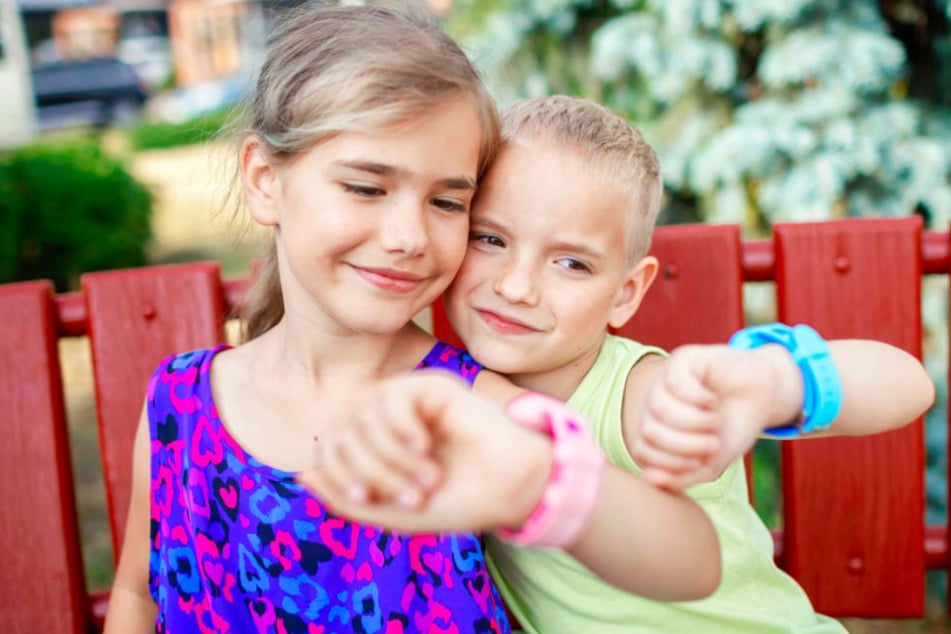 Über Ostern gibt's die Anio 6 Kids Watch bei der Telekom für 1 Euro inklusive Smart Connect S Tarif.