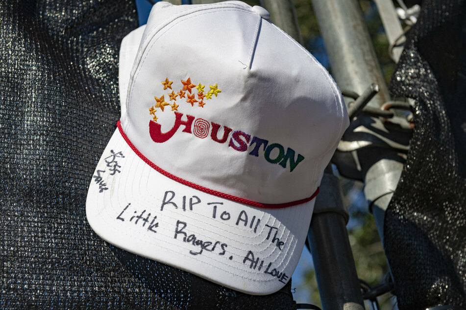 The Astroworld Victims were honored by loved ones with tributes outside of the arena where the concert was held.